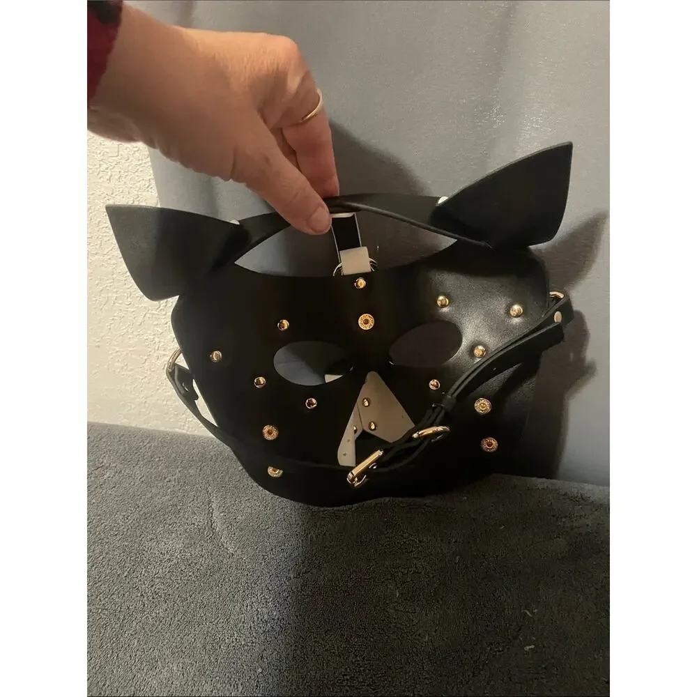 Black & White Leather Dog Mask Harness Muzzle with Gold Studs NWOT